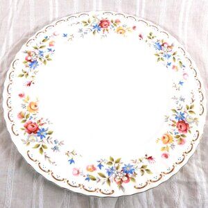 Royal Albert Dinner Plate in Jubilee Rose # 24537